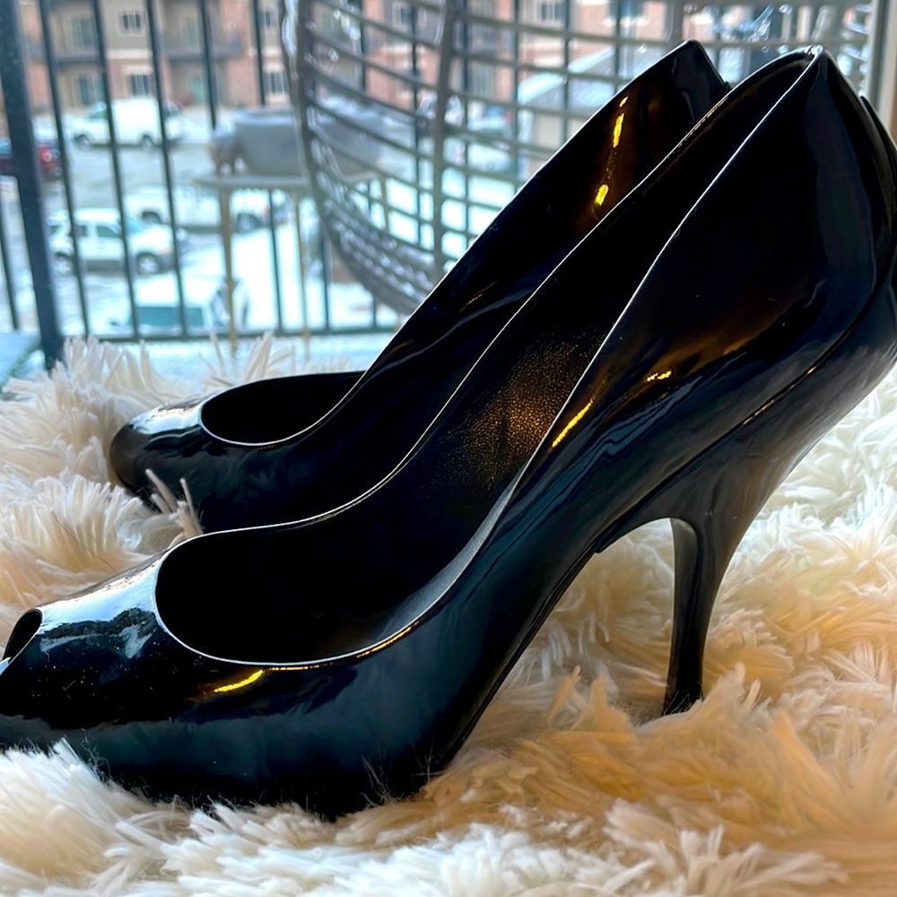 Miu Miu black patent leather open toe heels Size 7